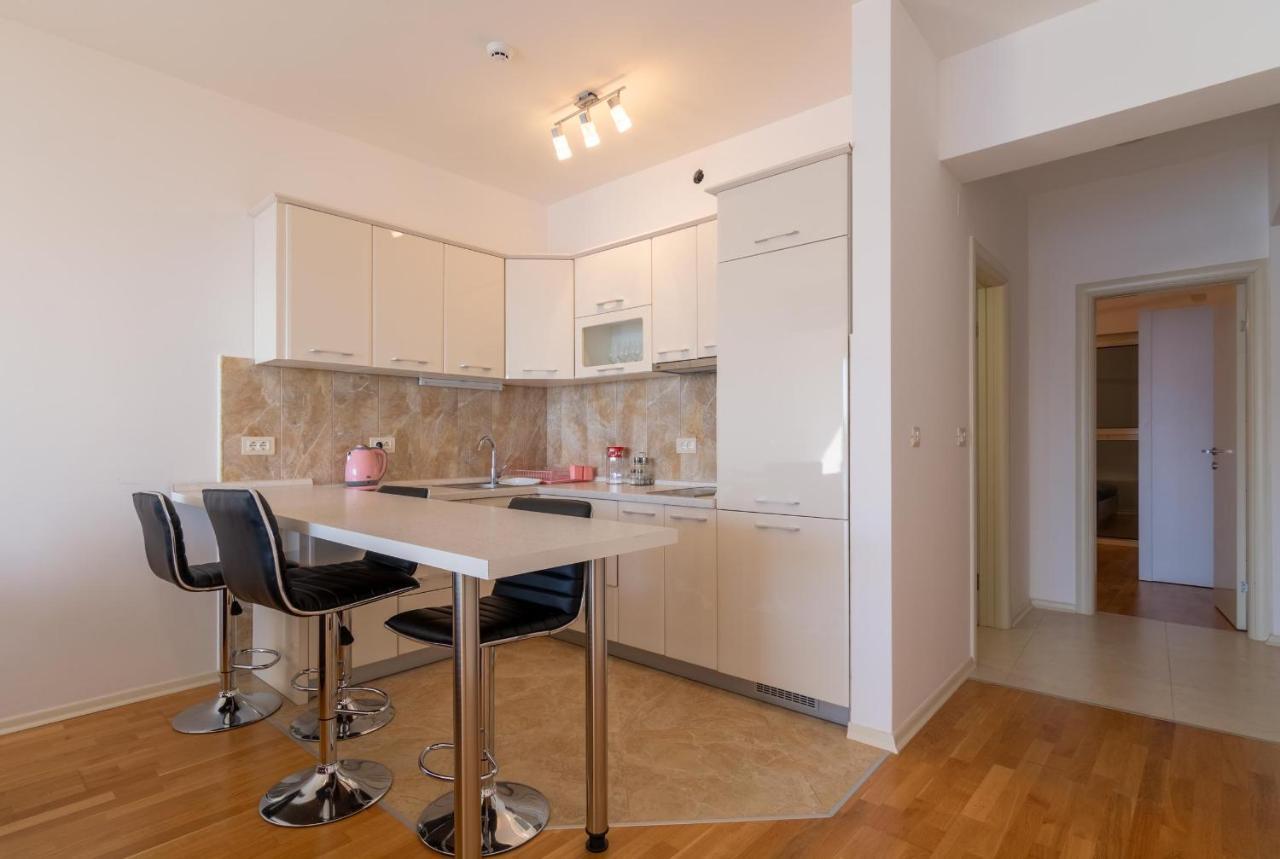 Apartment H704 Budva Bagian luar foto