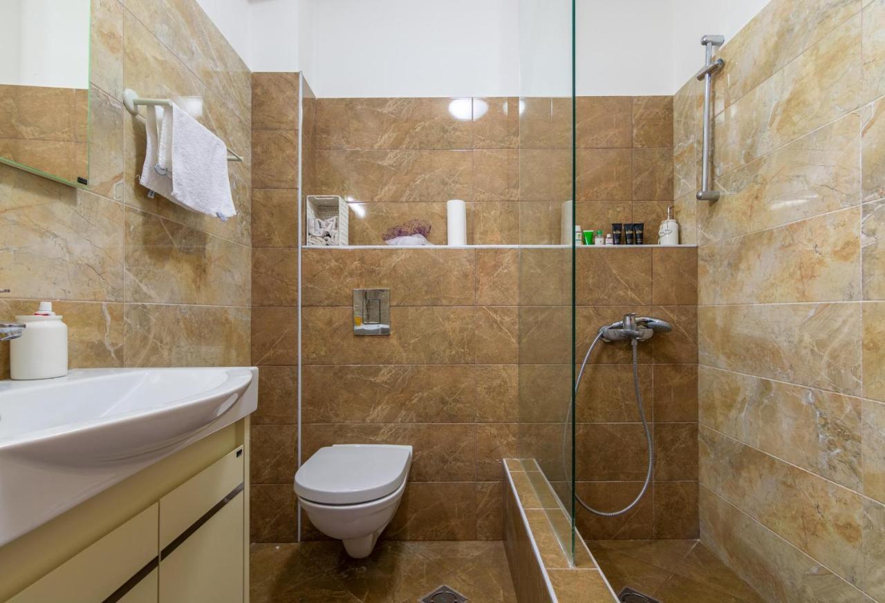 Apartment H704 Budva Bagian luar foto